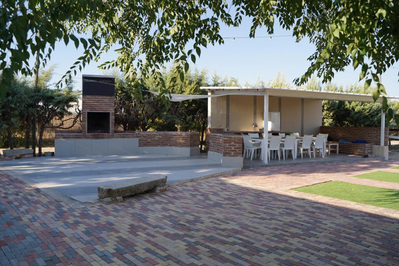 Casa Rural VILLA KAIROS Ajofrín Exterior foto